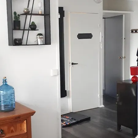 Chrismarie - Chaleureux Et Bien Situé - Parking Et Wifi Gratuits