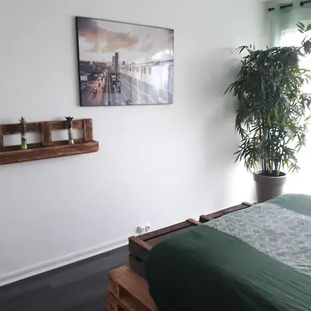 Chrismarie - Chaleureux Et Bien Situé - Parking Et Wifi Gratuits Appartamento